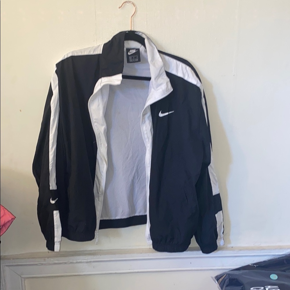 Nike Men's Black and White Set